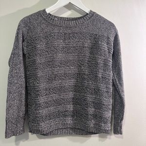 Kenzie Grey and White Sweater - Size X-Small
